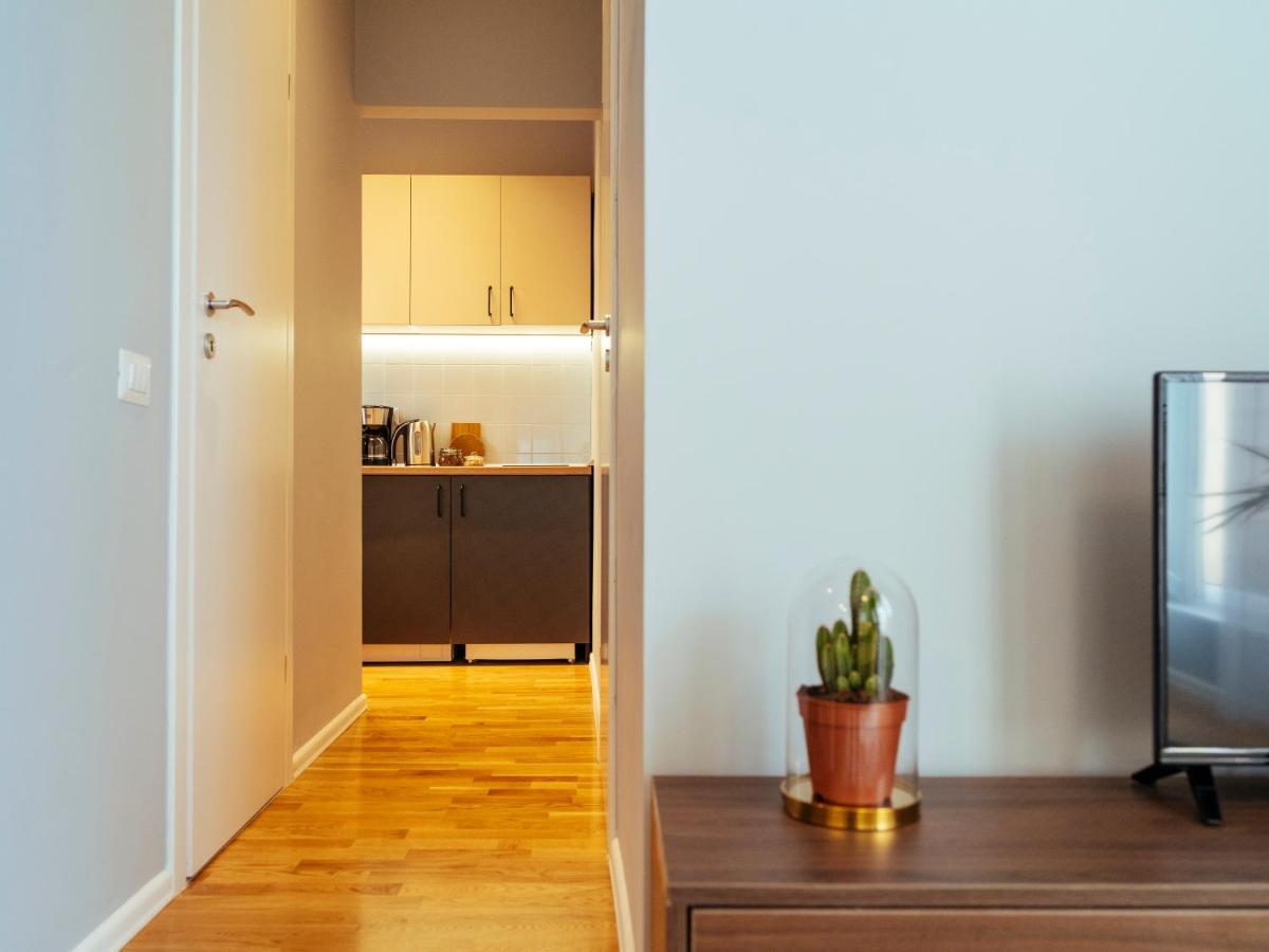 בוקרשט Beautiful Apartment - Top Location - Amazing Balcony מראה חיצוני תמונה