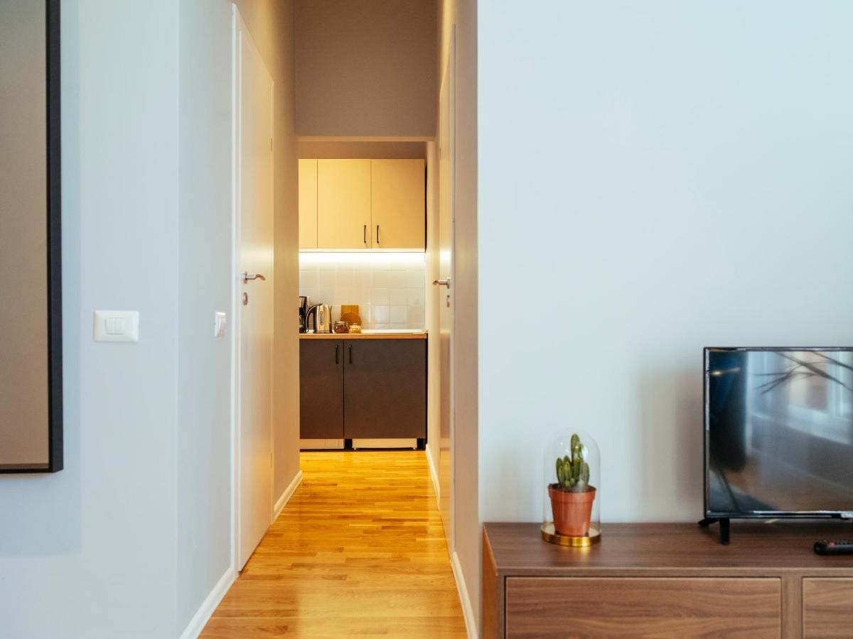 בוקרשט Beautiful Apartment - Top Location - Amazing Balcony מראה חיצוני תמונה